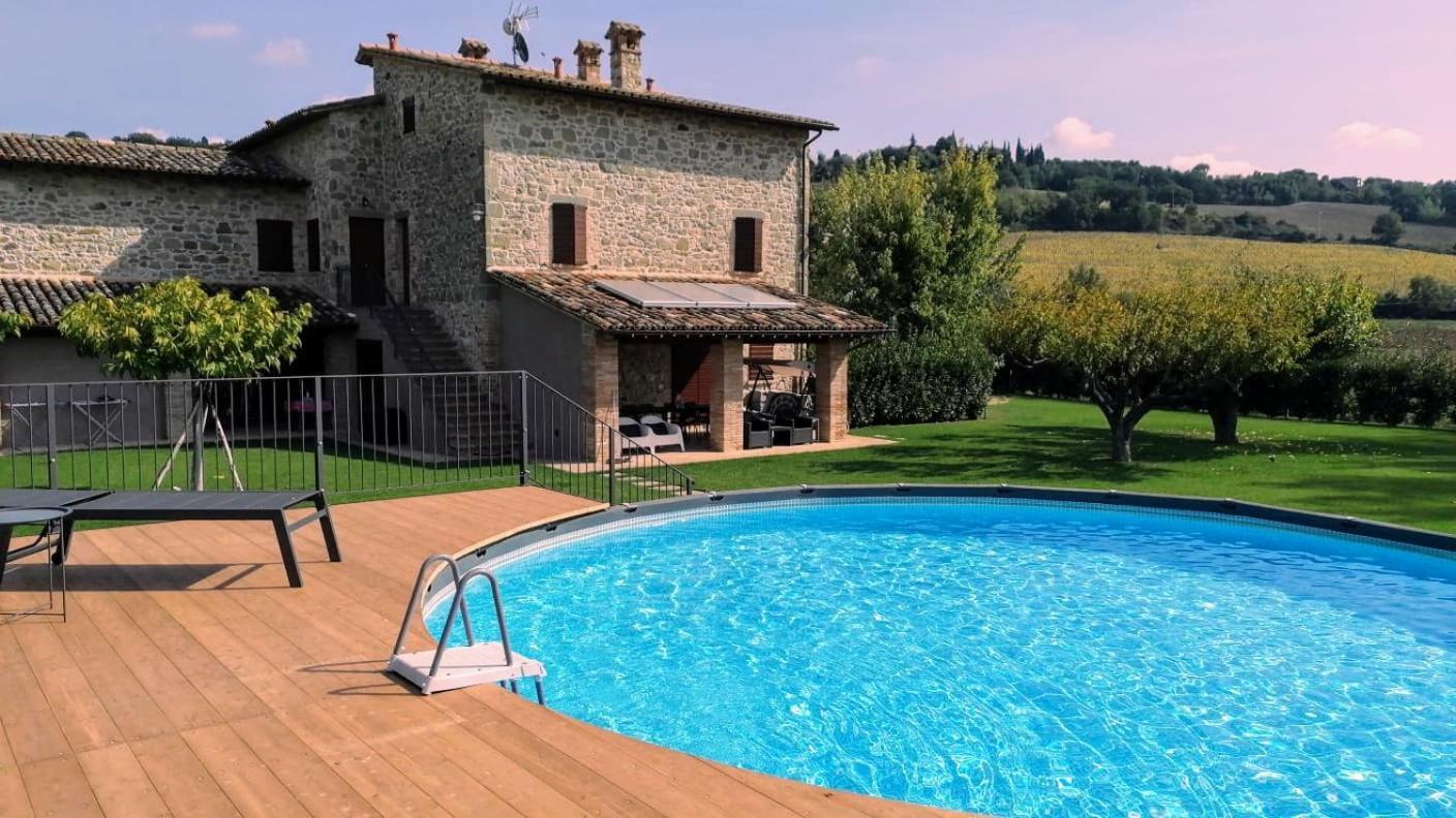 Agriturismo Villa Al Piano Todi Luaran gambar