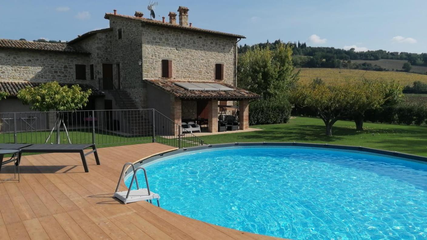 Agriturismo Villa Al Piano Todi Luaran gambar