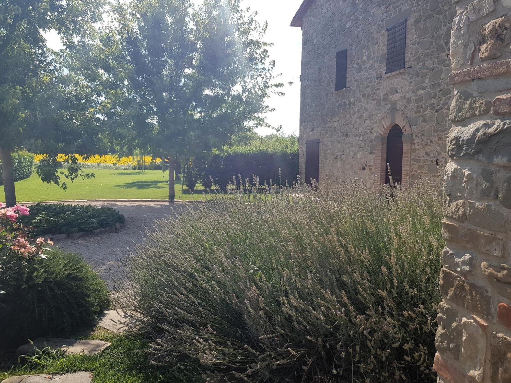 Agriturismo Villa Al Piano Todi Luaran gambar