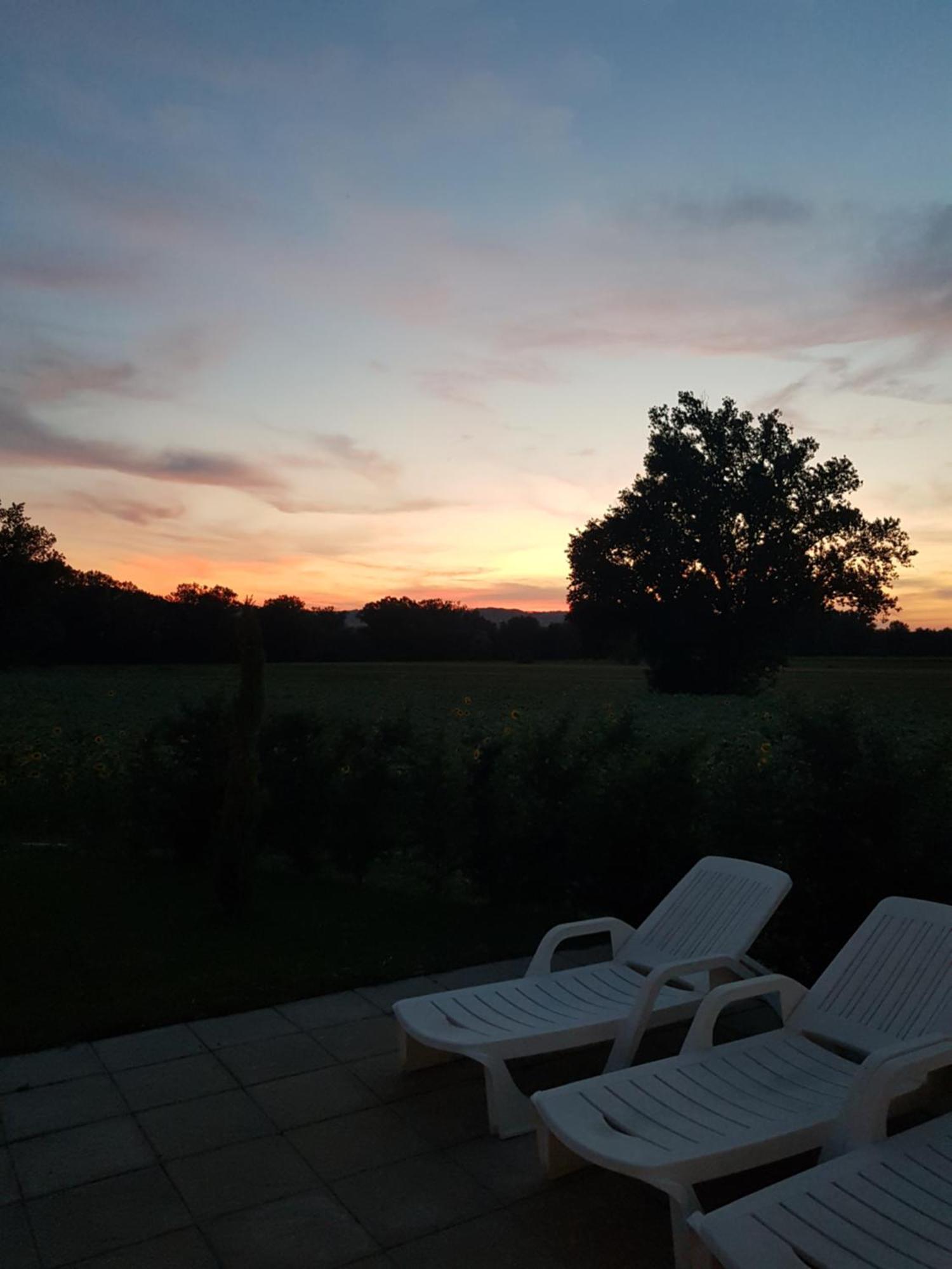 Agriturismo Villa Al Piano Todi Luaran gambar